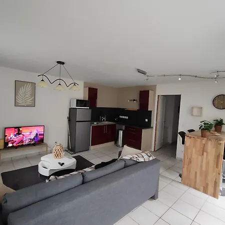 L'escapade Montbrisonnaise Apartment *
